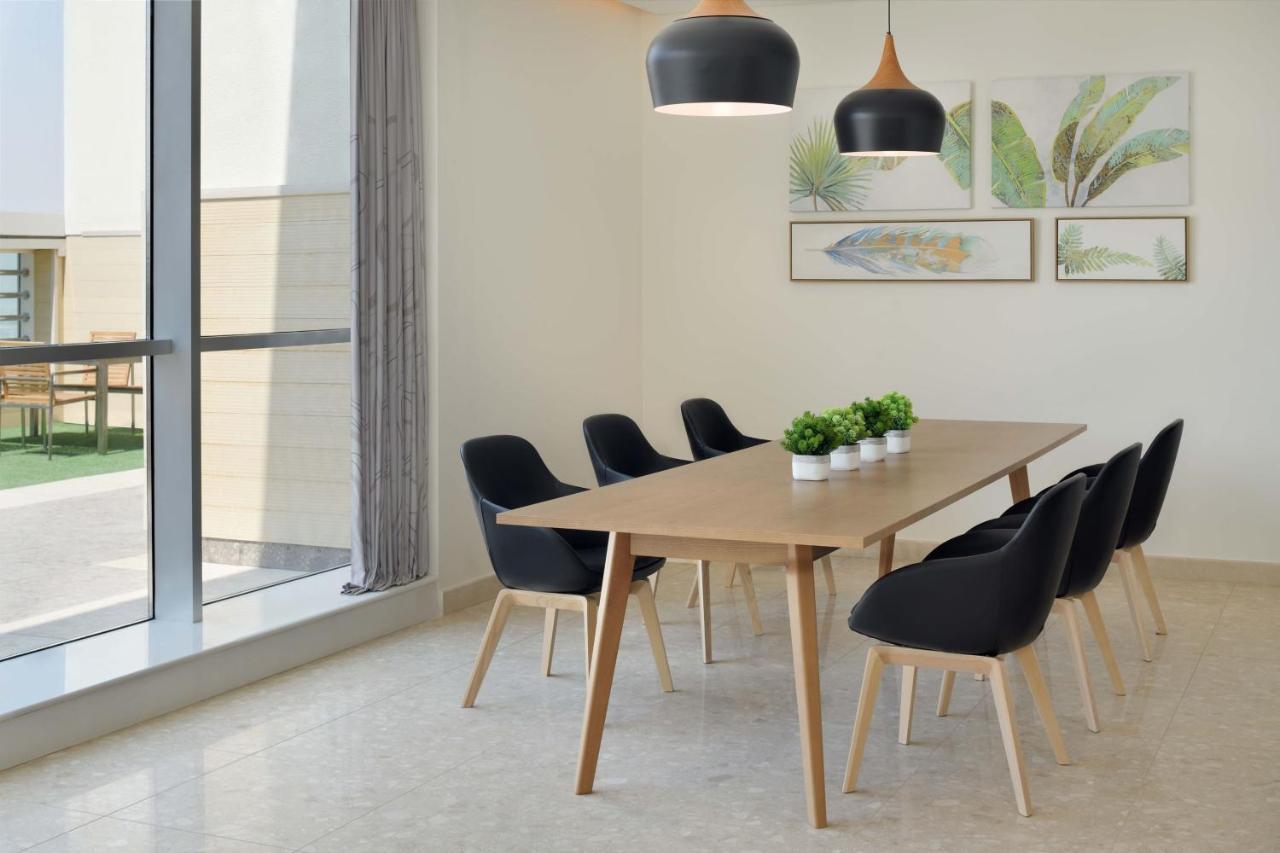Element By Westin City Center Доха Екстериор снимка Dining room