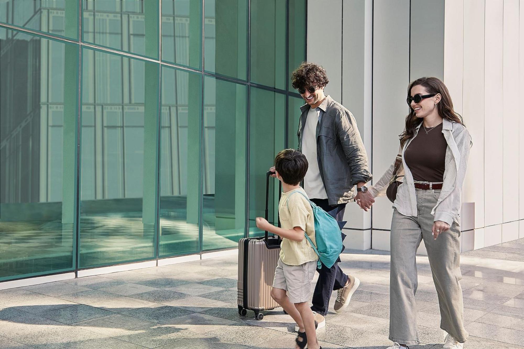 Element By Westin City Center Доха Екстериор снимка Family traveling